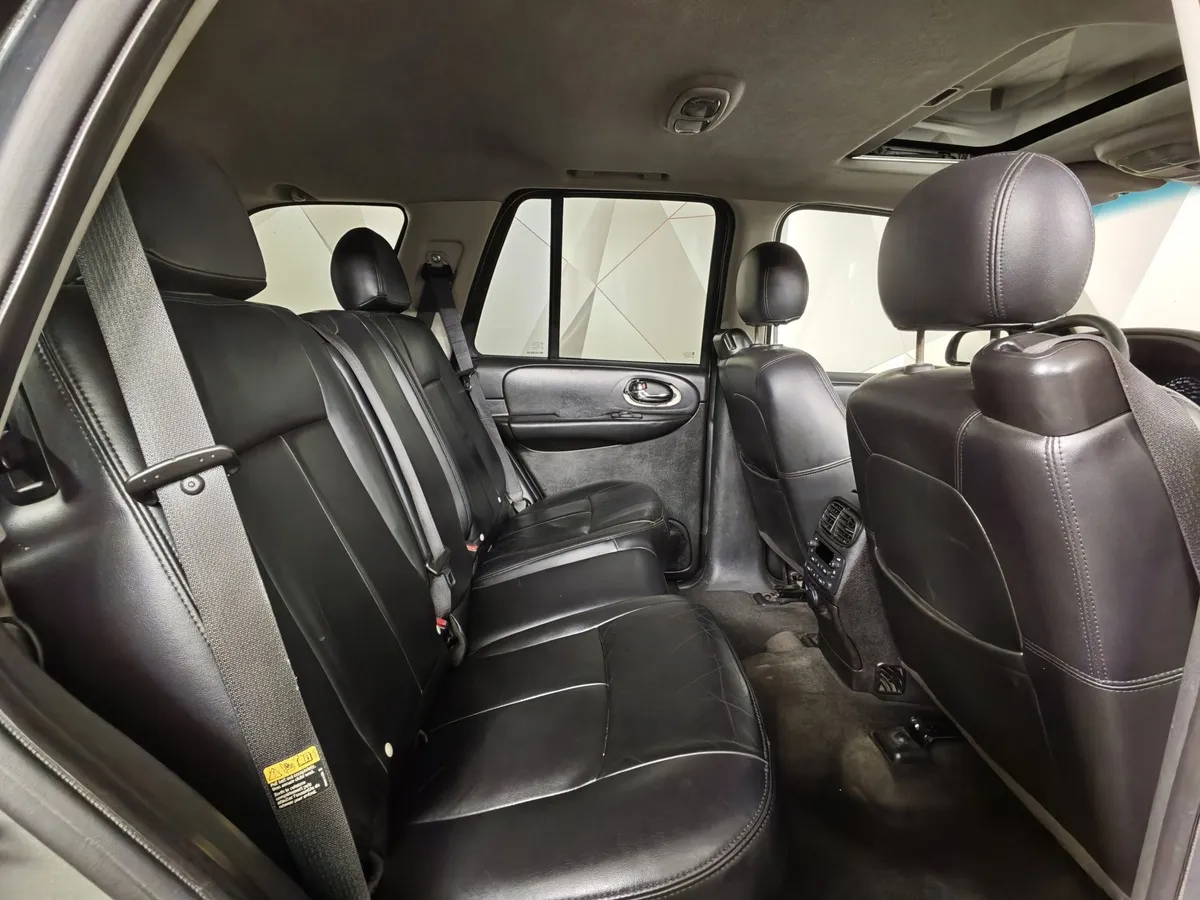 Chevrolet TrailBlazer 4.2 AT 4WD (275 л.с.) Серый в АВИЛОН. Слайд №14