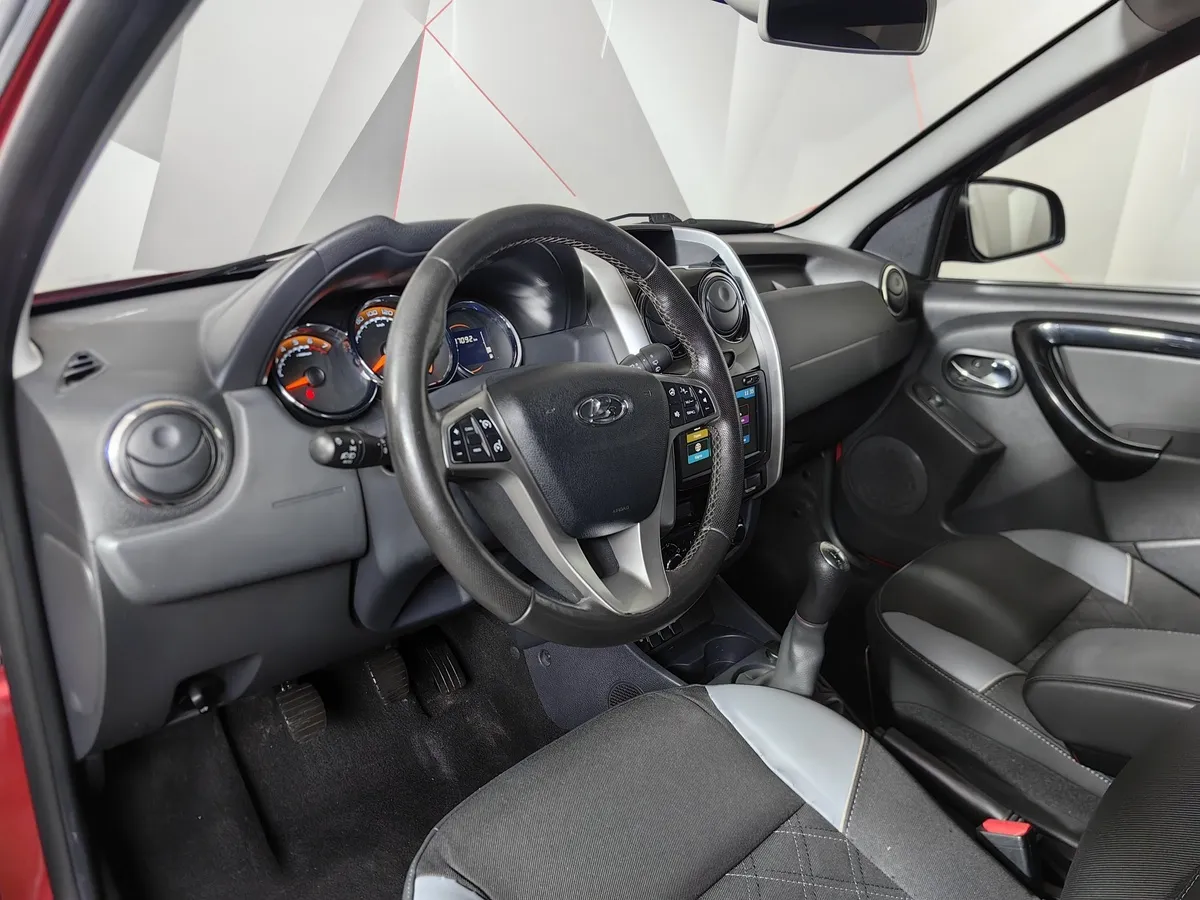 ВАЗ (Lada) Largus 1.6 MT 16 кл (5 мест) (106 л.с.) KS045-52-X00 Luxe Красный в АВИЛОН. Слайд №19