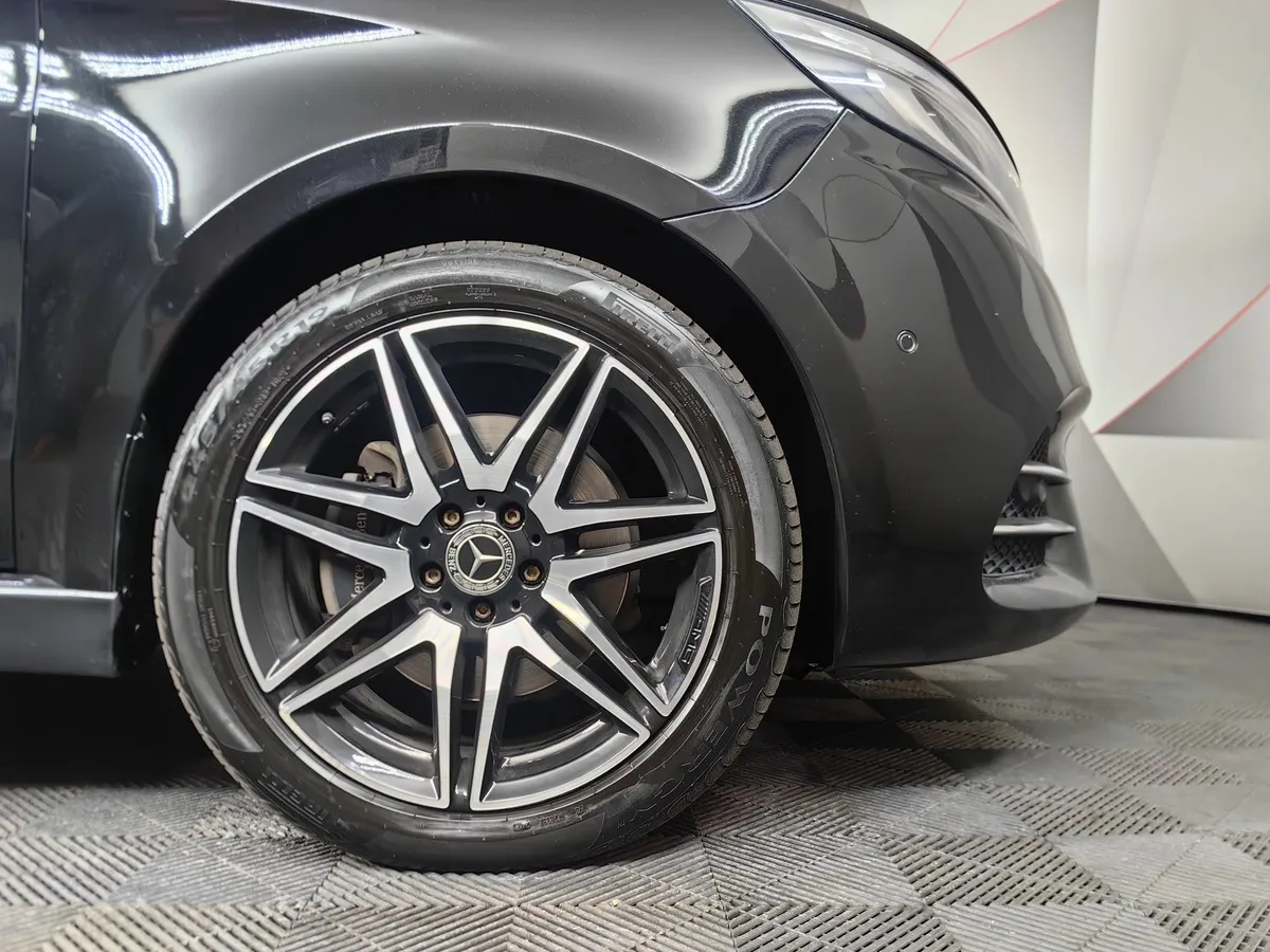 Mercedes-Benz V-Класс V 250 d AT L2 4x4 (190 л.с.) Exclusive Черный в АВИЛОН. Слайд №9