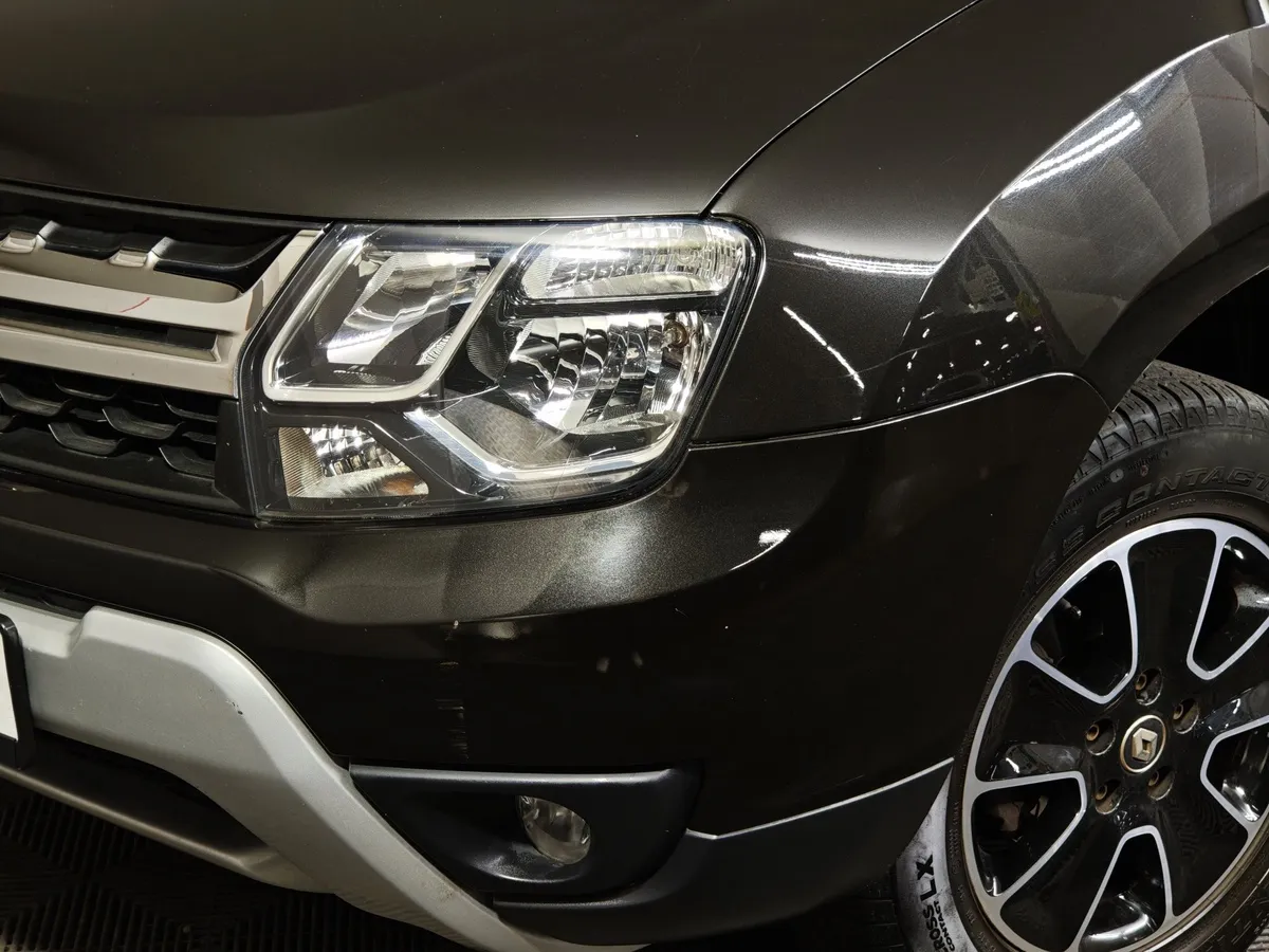 Renault Duster 2.0 AT 4x4 (143 л.с.) Черный в АВИЛОН. Слайд №10