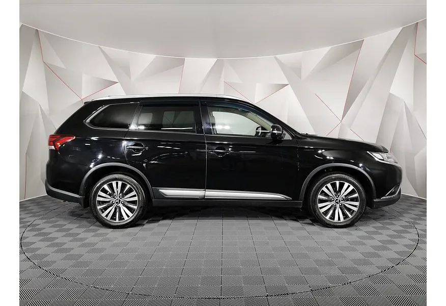 АВИЛОН - Mitsubishi Outlander 2.0 CVT (146 л.с.) Черный - slide 3