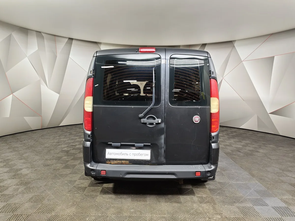 Fiat Doblo 1.4 MT (95 л.с.) Combi Черный в АВИЛОН. Слайд №8
