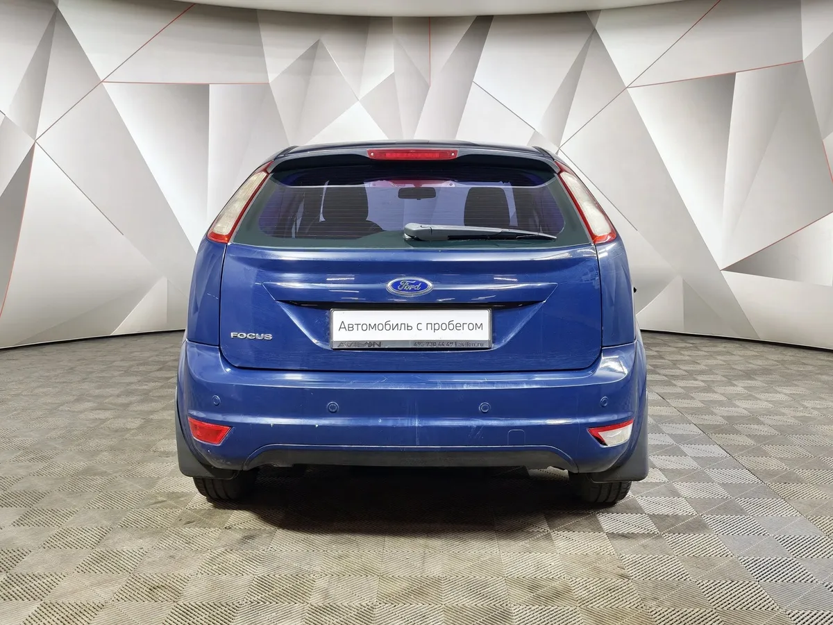 Ford Focus 1.4 MT (80 л.с.) Ambiente Синий в АВИЛОН. Слайд №8