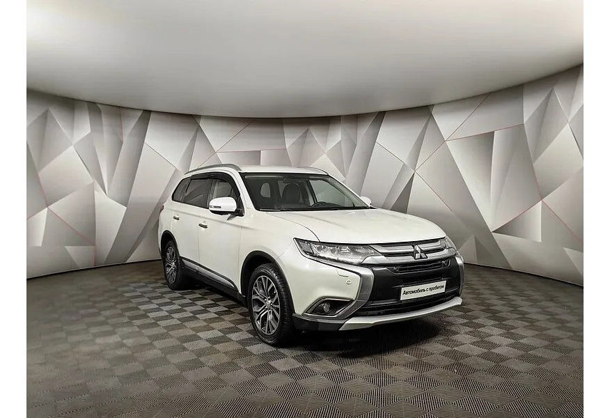 Mitsubishi Outlander 2.4 CVT 4WD (167 л.с.) Белый в АВИЛОН. Слайд №2