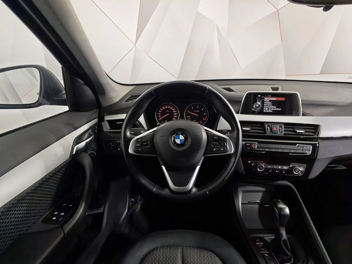 BMW X1 20d xDrive AT (190 л.с.) Advantage Коричневый в АВИЛОН. Слайд №15