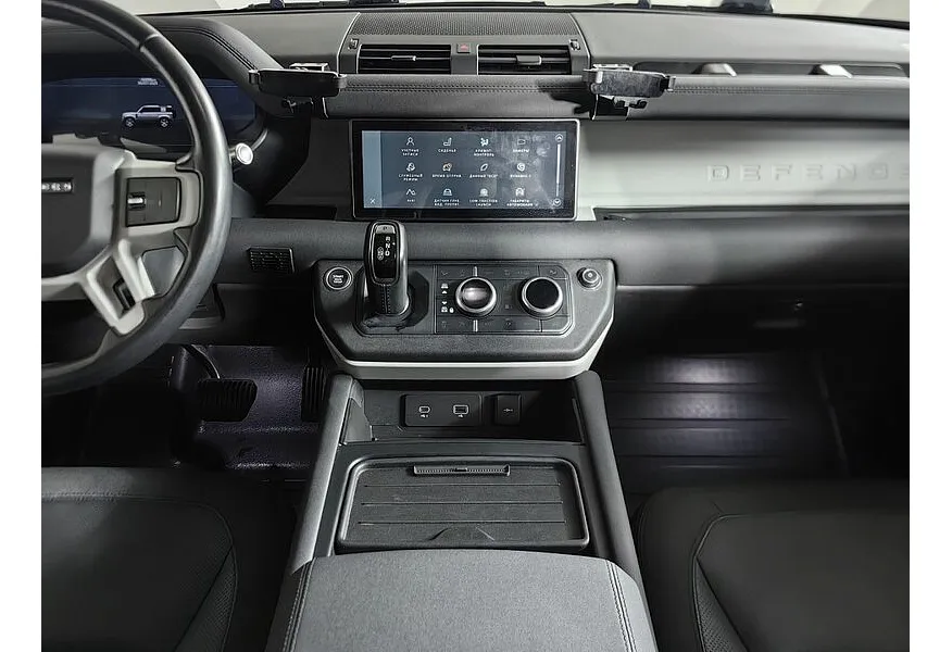 АВИЛОН - Land Rover Defender 2.0 TD AT (200 л.с.) S Черный - slide 8