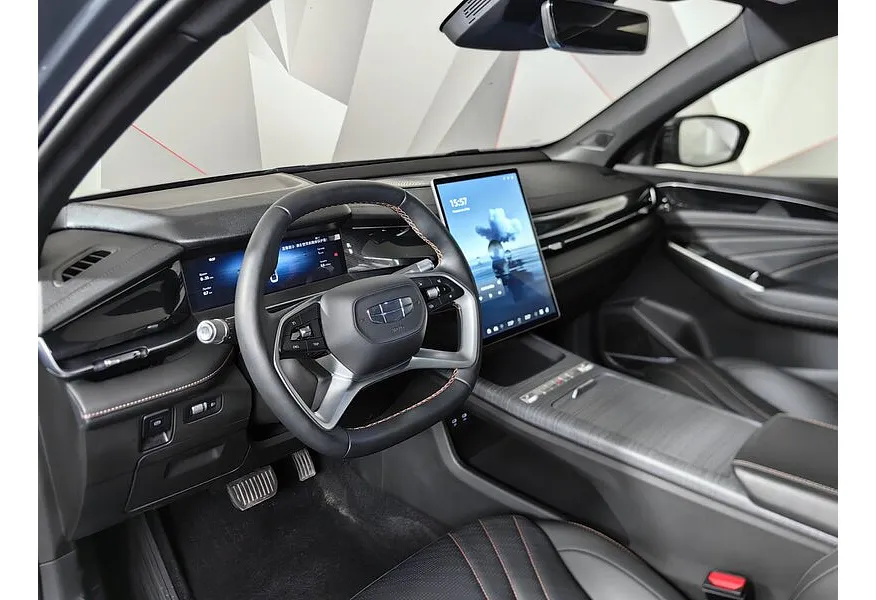 Geely Preface 2.0T 7DCT FWD (200 л.с.) Люкс Серый в АВИЛОН. Слайд №19