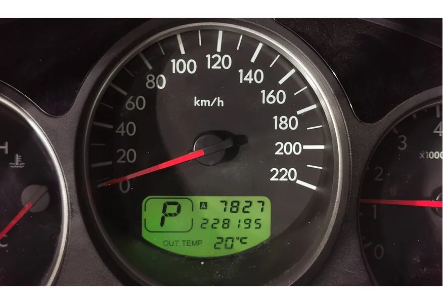 LIVE. Слайд №20