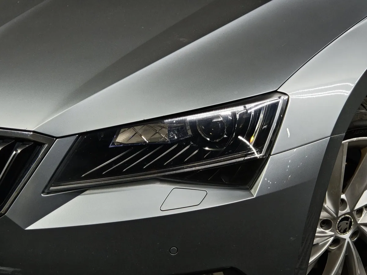 Skoda Superb 1.8 TSI DSG (180 л.с.) Серый в АВИЛОН. Слайд №10