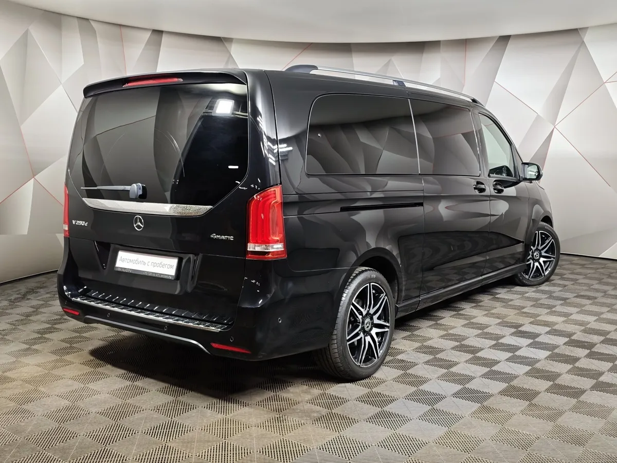 Mercedes-Benz V-Класс V 250 BlueTEC 7G-Tronic Plus 4x4 (190 л.с.) Черный в АВИЛОН. Слайд №2
