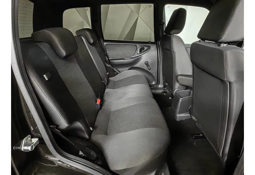 ВАЗ (Lada) Niva 1.7 MT 4WD (80 л.с.) Black Черный в АВИЛОН. Слайд №8
