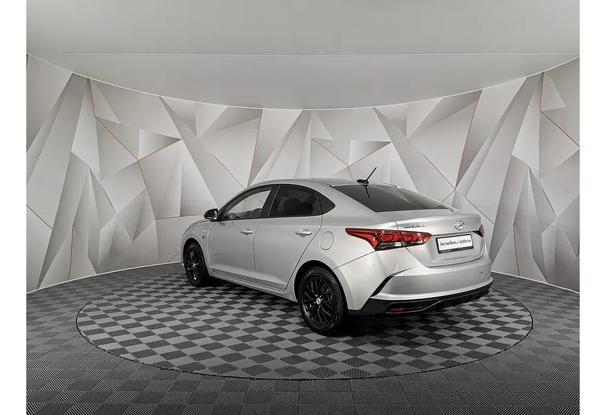 Hyundai Solaris 1.6 MT (123 л.с.) Comfort Серый в АВИЛОН. Слайд №4 Hyundai Solaris 1.6 MT (123 л.с.) Comfort Серый в АВИЛОН. Слайд №4