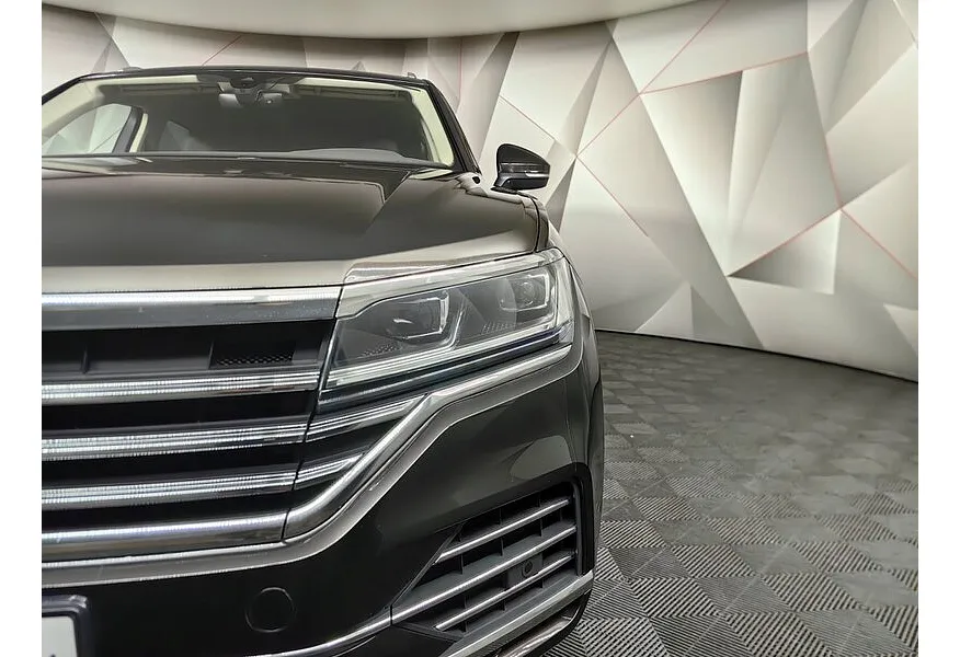 АВИЛОН - Volkswagen Touareg 3.0 V6 TDI Tiptronic 4Motion (249 л.с.) Business Elegance Коричневый - slide 20