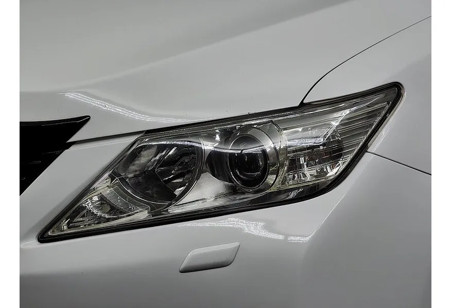 Toyota Camry 3.5 AT (249 л.с.) Белый в АВИЛОН. Слайд №10