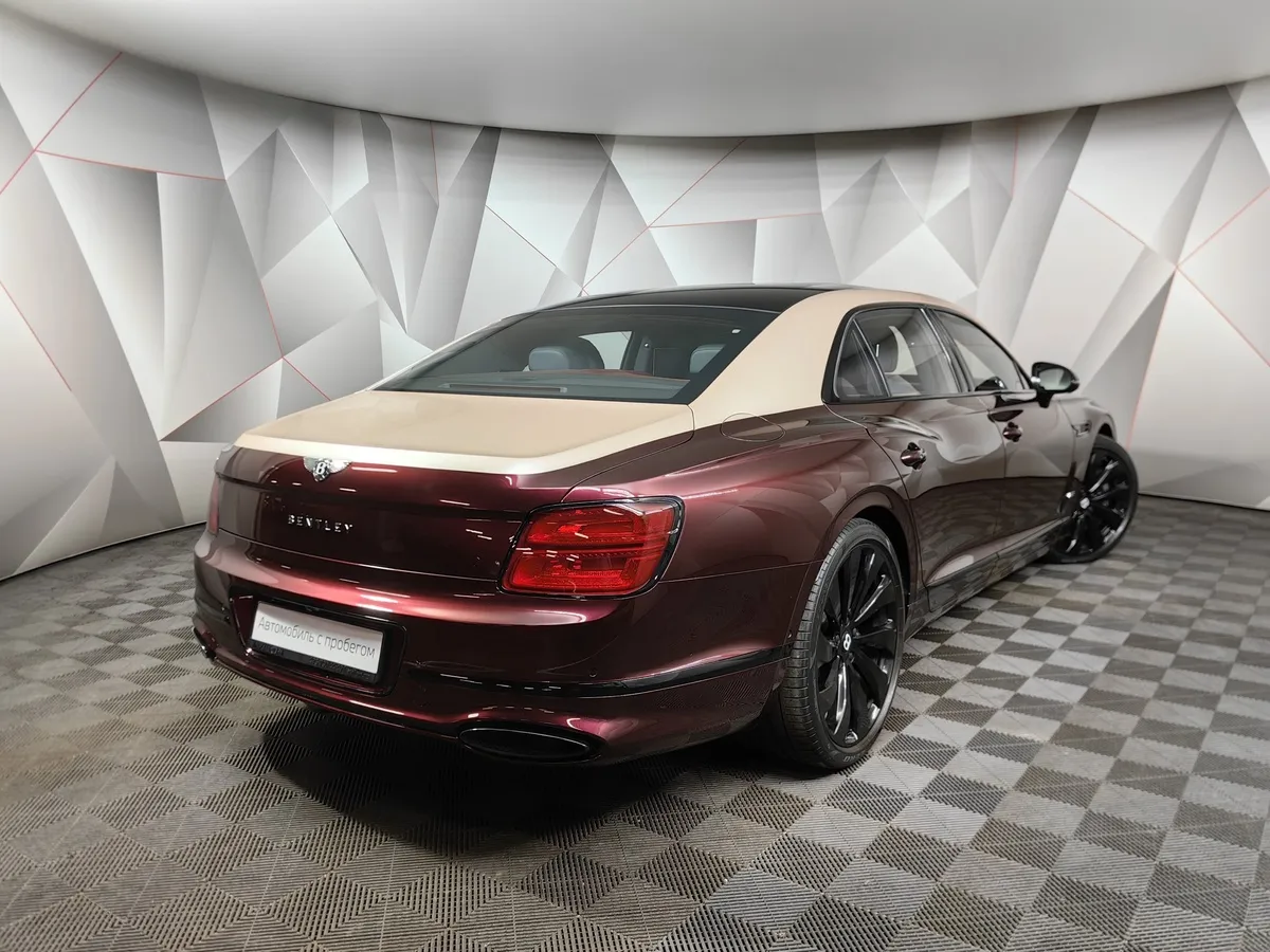 Bentley Flying Spur 6.0 W12 AWD AT (635 л.с.) Красный в АВИЛОН. Слайд №2
