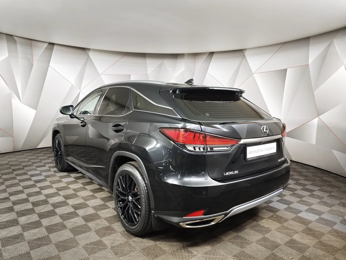 Lexus RX 2.0 AT AWD (238 л.с.) Executive Черный в АВИЛОН. Слайд №4