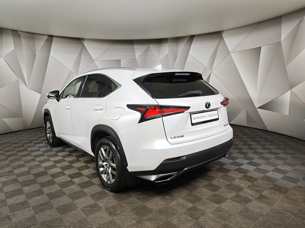 Lexus NX 300 AT AWD (238 л.с.) Белый в АВИЛОН. Слайд №4