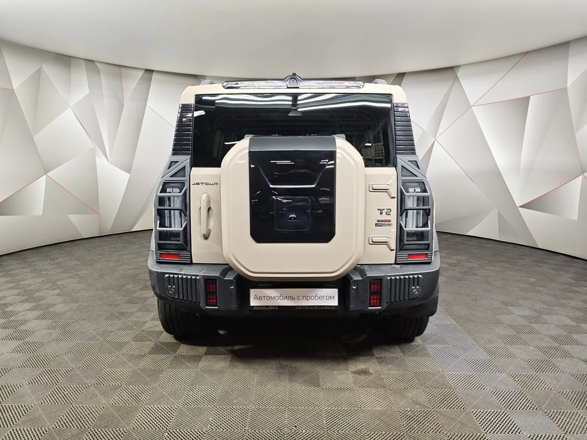 JETOUR T2 2.0T 7DCT AWD (245 л.с.) Люкс Коричневый в АВИЛОН. Слайд №8