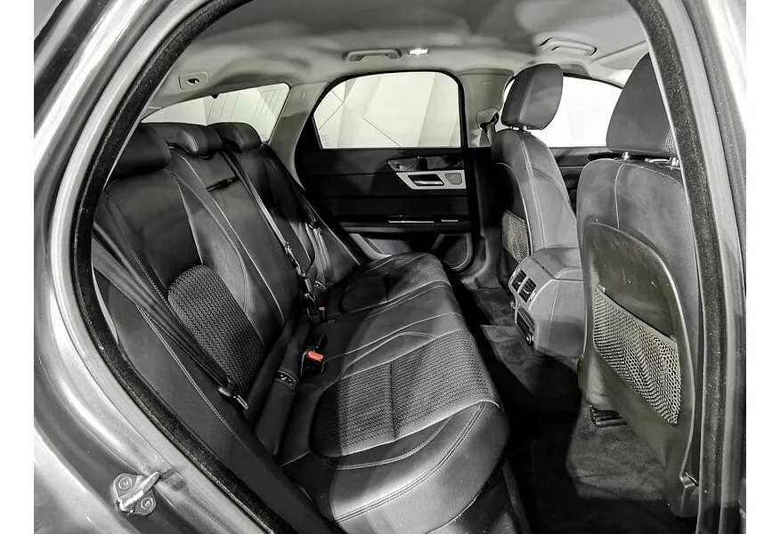 Jaguar XF 2.0 D AT AWD (240 л.с.) SE Серый в АВИЛОН. Слайд №17