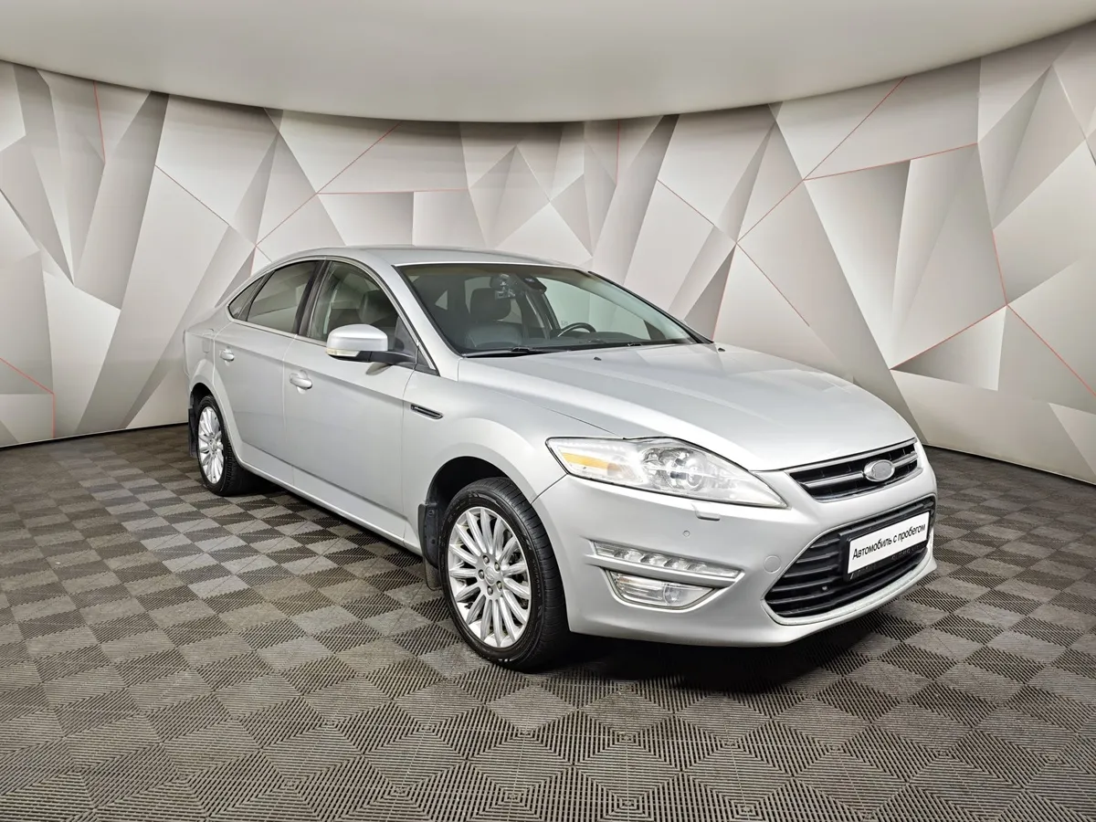 Ford Mondeo 2.0 EcoBoost PowerShift (200 л.с.) Titanium Серебристый в АВИЛОН. Слайд №3