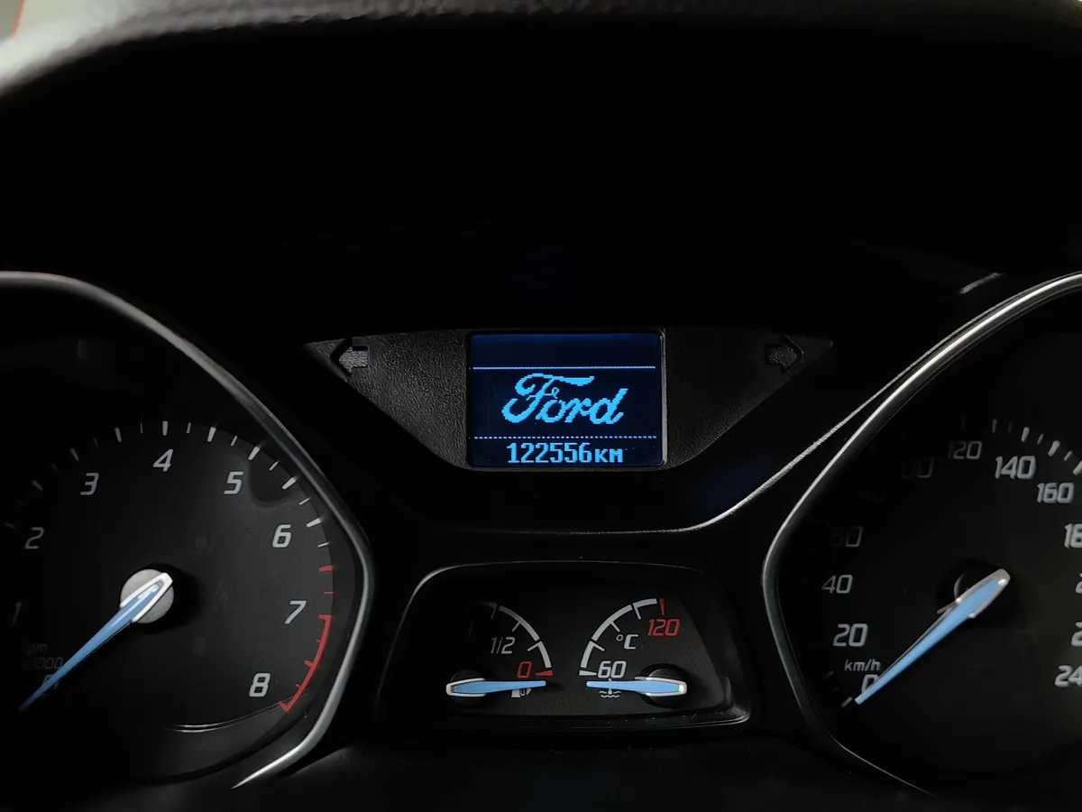 Ford Focus 2.0 PowerShift (150 л.с.) Titanium Черный в АВИЛОН. Слайд №17