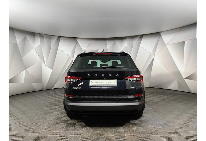 Skoda Kodiaq 2.0 TSI DSG 4X4 (180 л.с.) Черный в АВИЛОН. Слайд №8