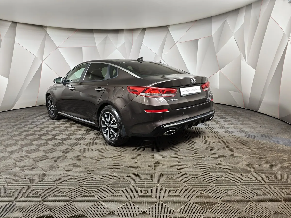 Kia Optima 2.4 GDI AT (188 л.с.) Luxe Коричневый в АВИЛОН. Слайд №4