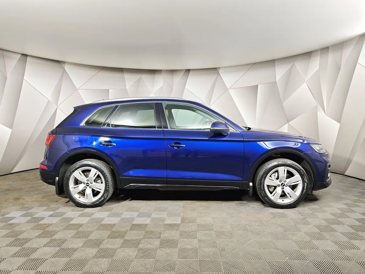 Audi Q5 2.0 TFSI S tronic quattro (249 л.с.) Синий в АВИЛОН. Слайд №6