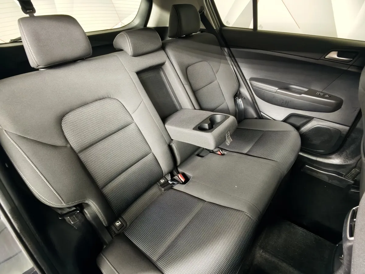 Kia Sportage 2.0 AT 4WD (150 л.с.) Comfort Черный в АВИЛОН. Слайд №17
