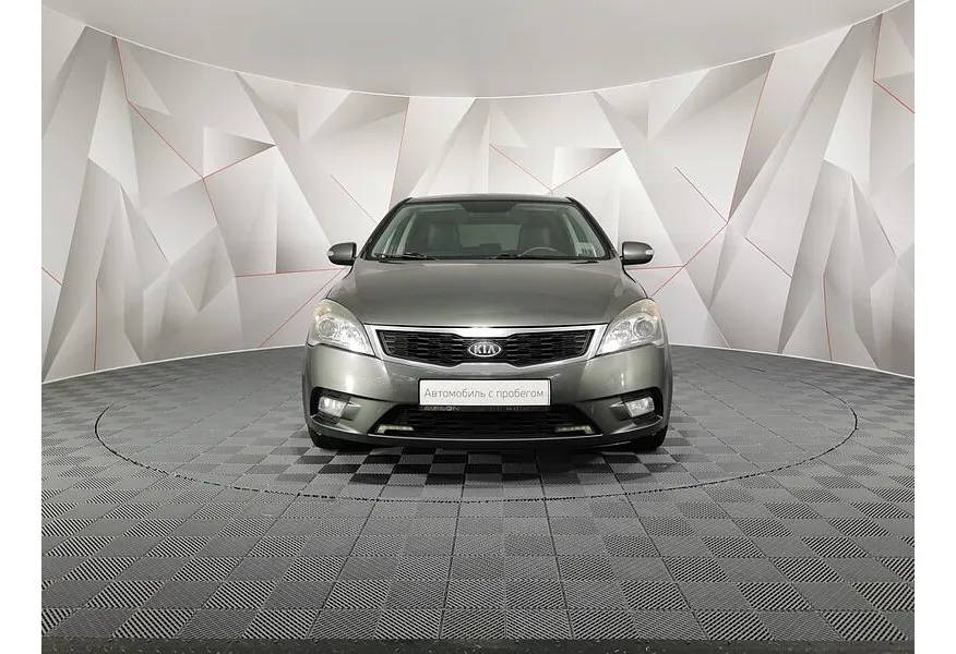 АВИЛОН - Kia Ceed 1.6 MT (122 л.с.) Серебристый - slide 4