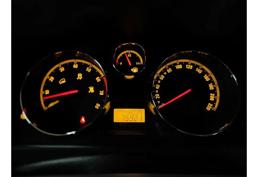 АВИЛОН - Opel Antara 2.4 MT AWD (167 л.с.) Серебристый - slide 16
