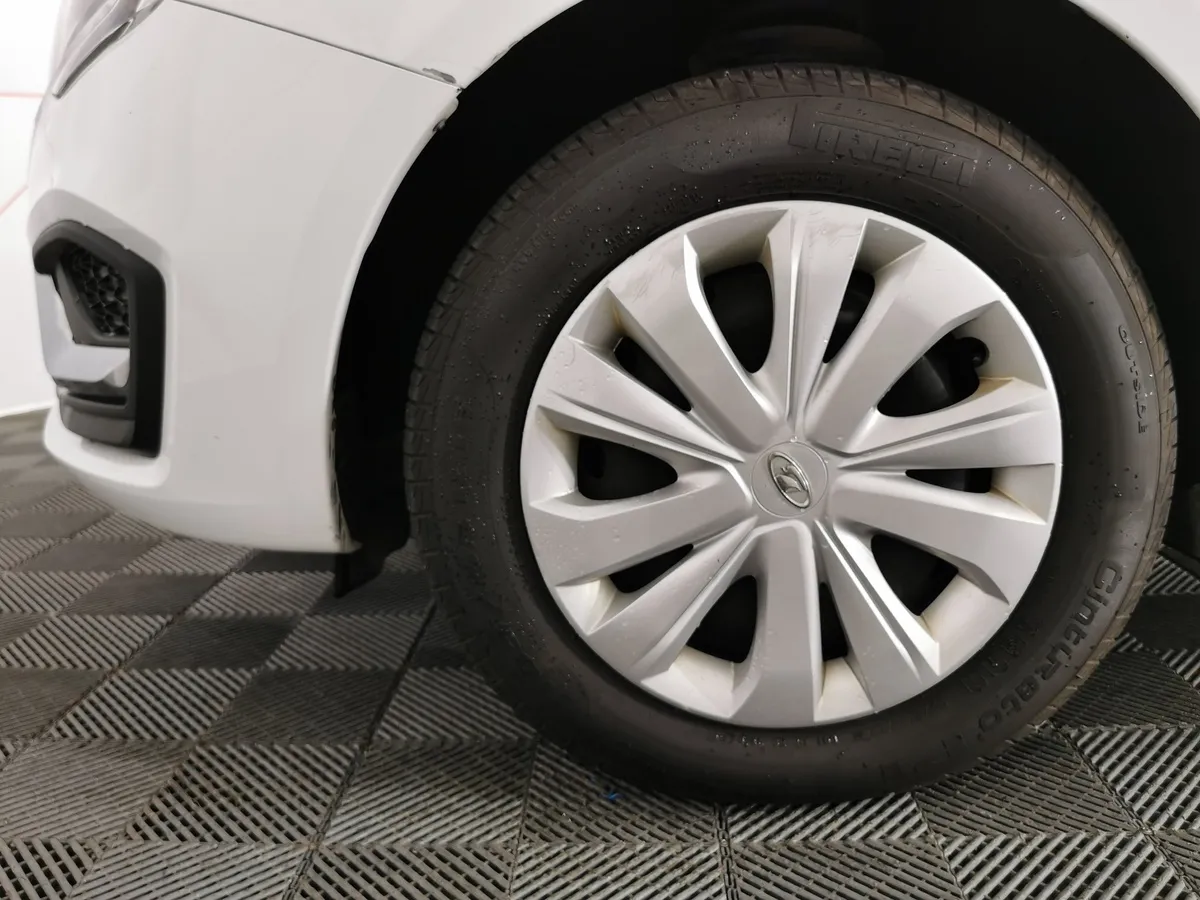 ВАЗ (Lada) Vesta 1.8 MT (122 л.с.) Белый в АВИЛОН. Слайд №9