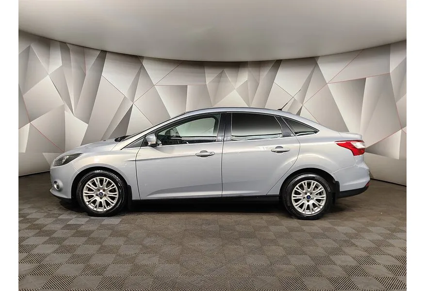 LIVE. Слайд №2