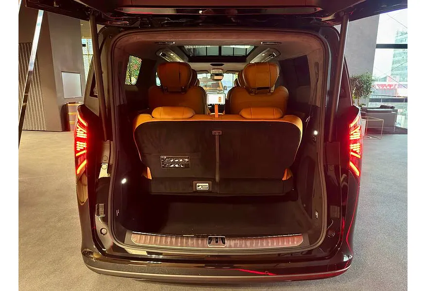 LEVC L380 AT 4WD (544 л.с.) 8 мест Max Черный в АВИЛОН. Слайд №15