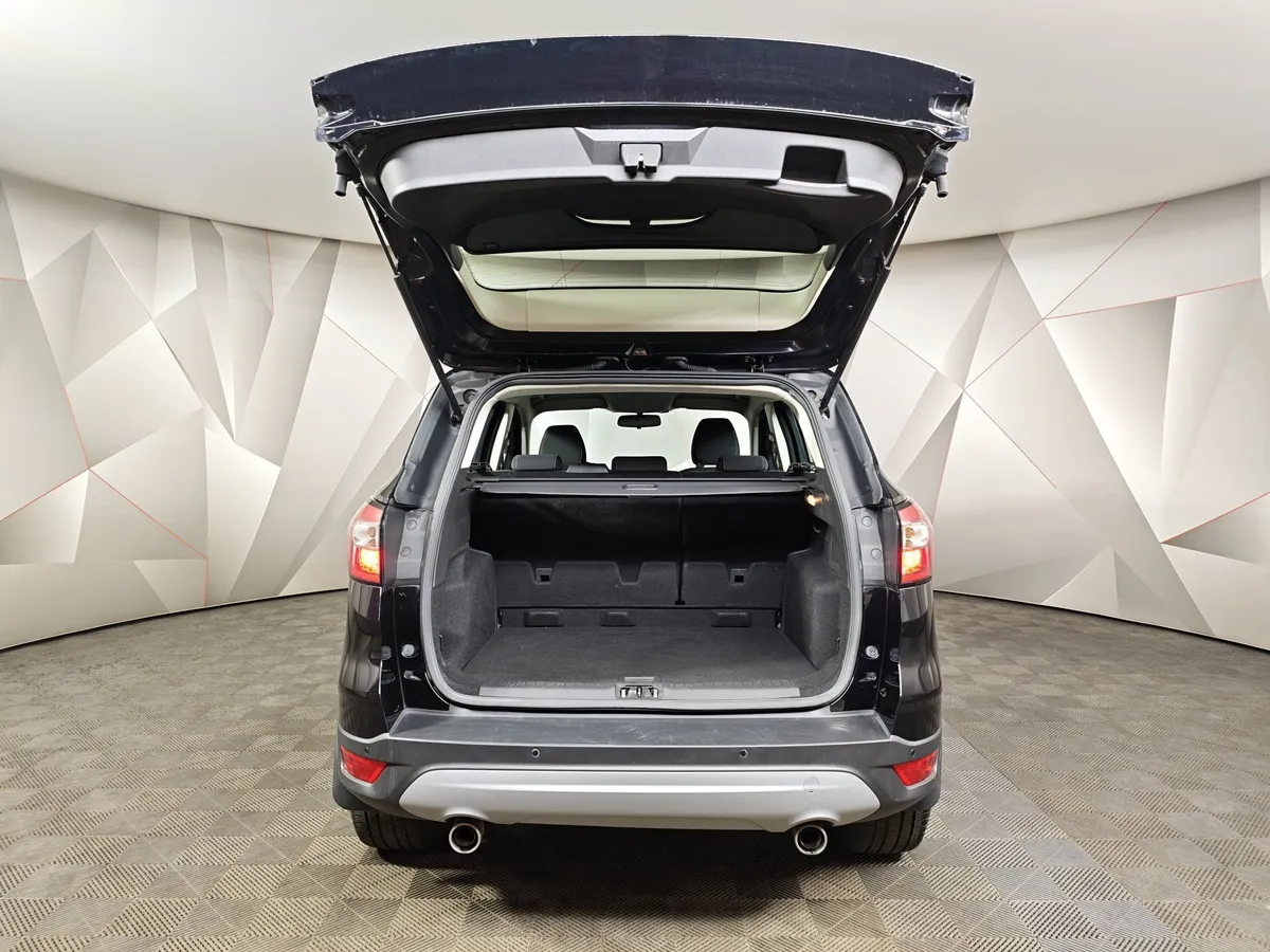 Ford Kuga 2.5 AT (150 л.с.) Trend Черный в АВИЛОН. Слайд №12