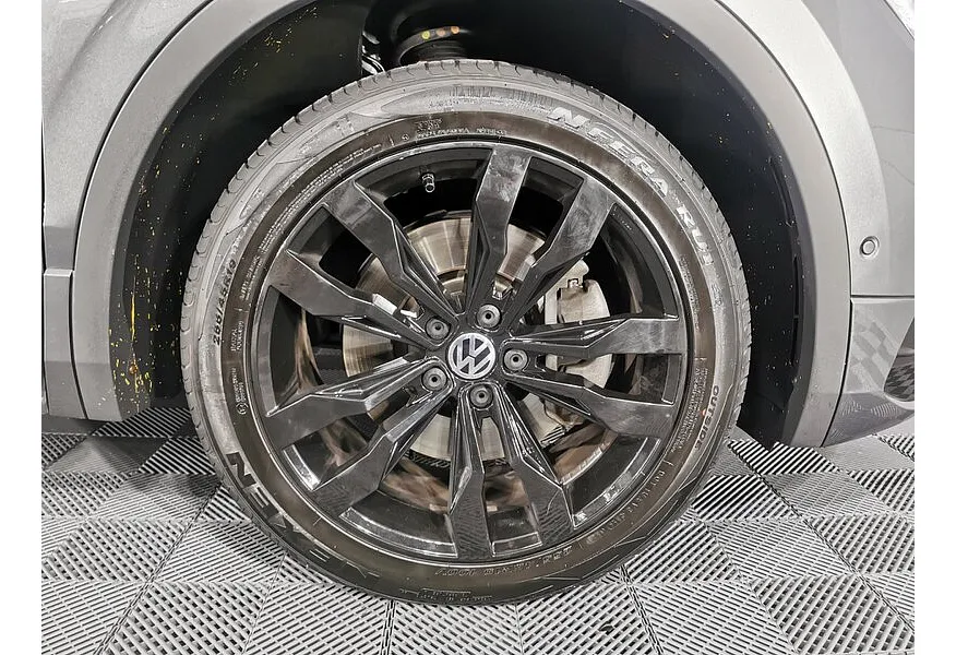 АВИЛОН - Volkswagen Tiguan 2.0 TSI 4Motion DSG (180 л.с.) Exclusive Серый - slide 15