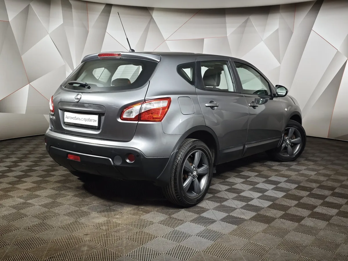 Nissan Qashqai 2.0 CVT AWD (141 л.с.) Серый в АВИЛОН. Слайд №2