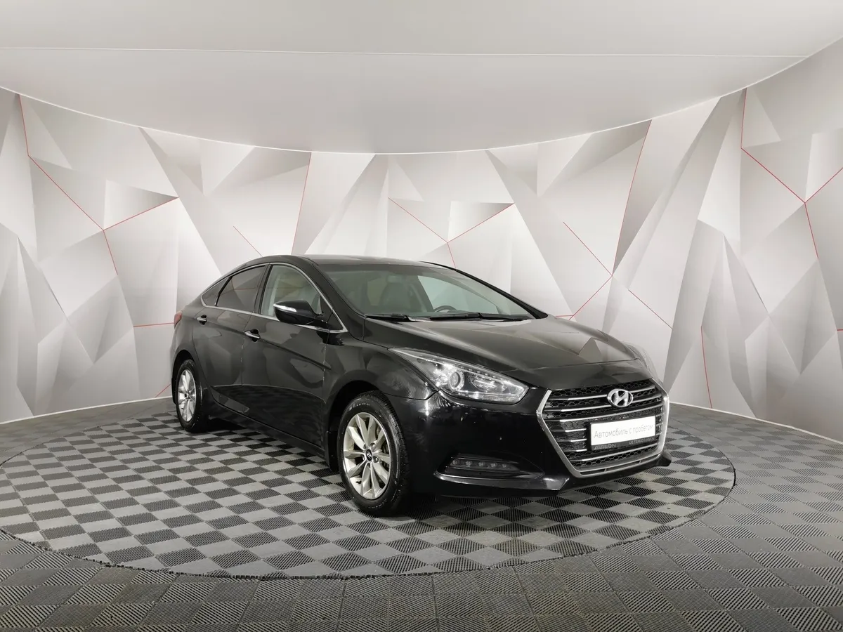 Hyundai i40 2.0 AT (150 л.с.) Business Черный в АВИЛОН. Слайд №3