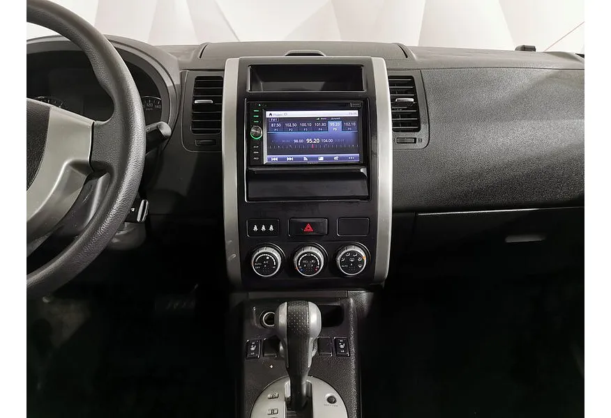 Nissan X-Trail 2.0 CVT AWD (141 л.с.) Фиолетовый в АВИЛОН. Слайд №15