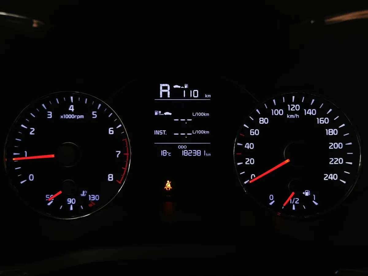 Kia Cerato 1.6 AT (130 л.с.) Comfort Черный в АВИЛОН. Слайд №17