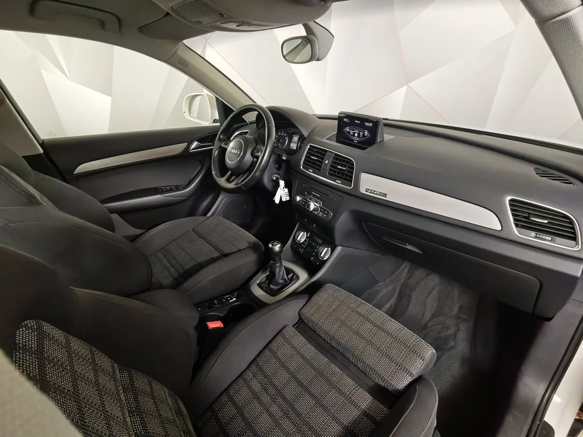 Audi Q3 2.0 TFSI quattro MT (170 л.с.) Белый в АВИЛОН. Слайд №13