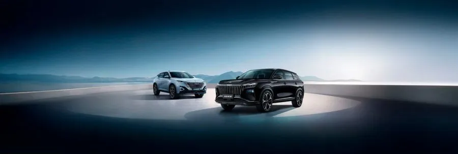 В «Авилон» поступили новые модели Dongfeng — Mage и Huge