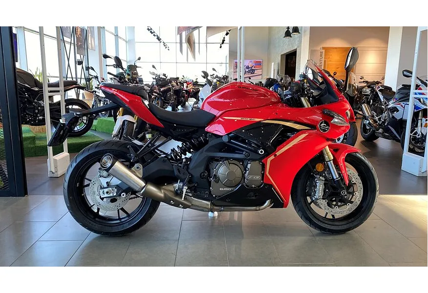 LIVE. Слайд №4