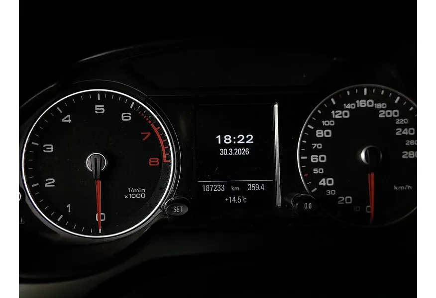 Audi Q5 2.0 TFSI Tiptronic quattro (225 л.с.) Синий в АВИЛОН. Слайд №18