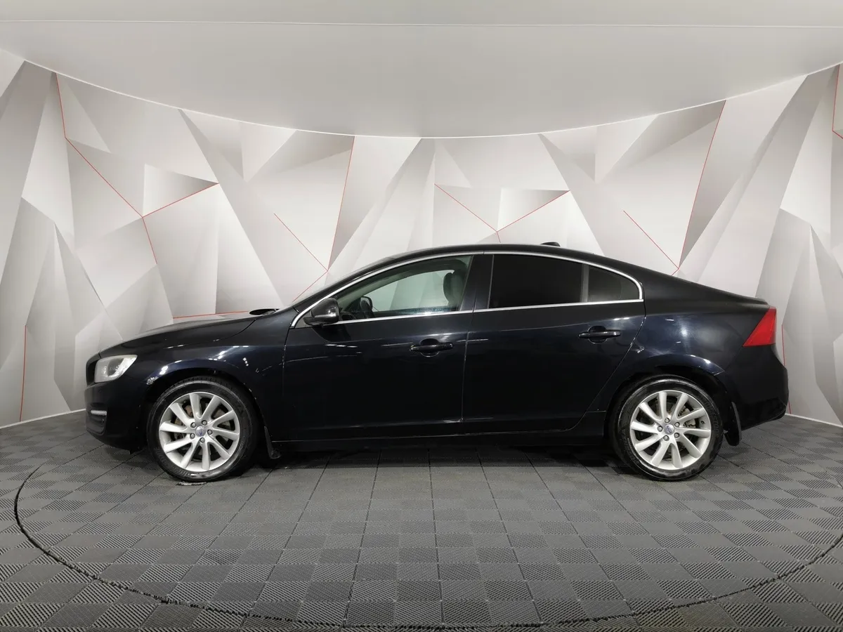 Volvo S60 2.5 T5 Geartronic AWD Cross Country (249 л.с.) Summum Черный в АВИЛОН. Слайд №5