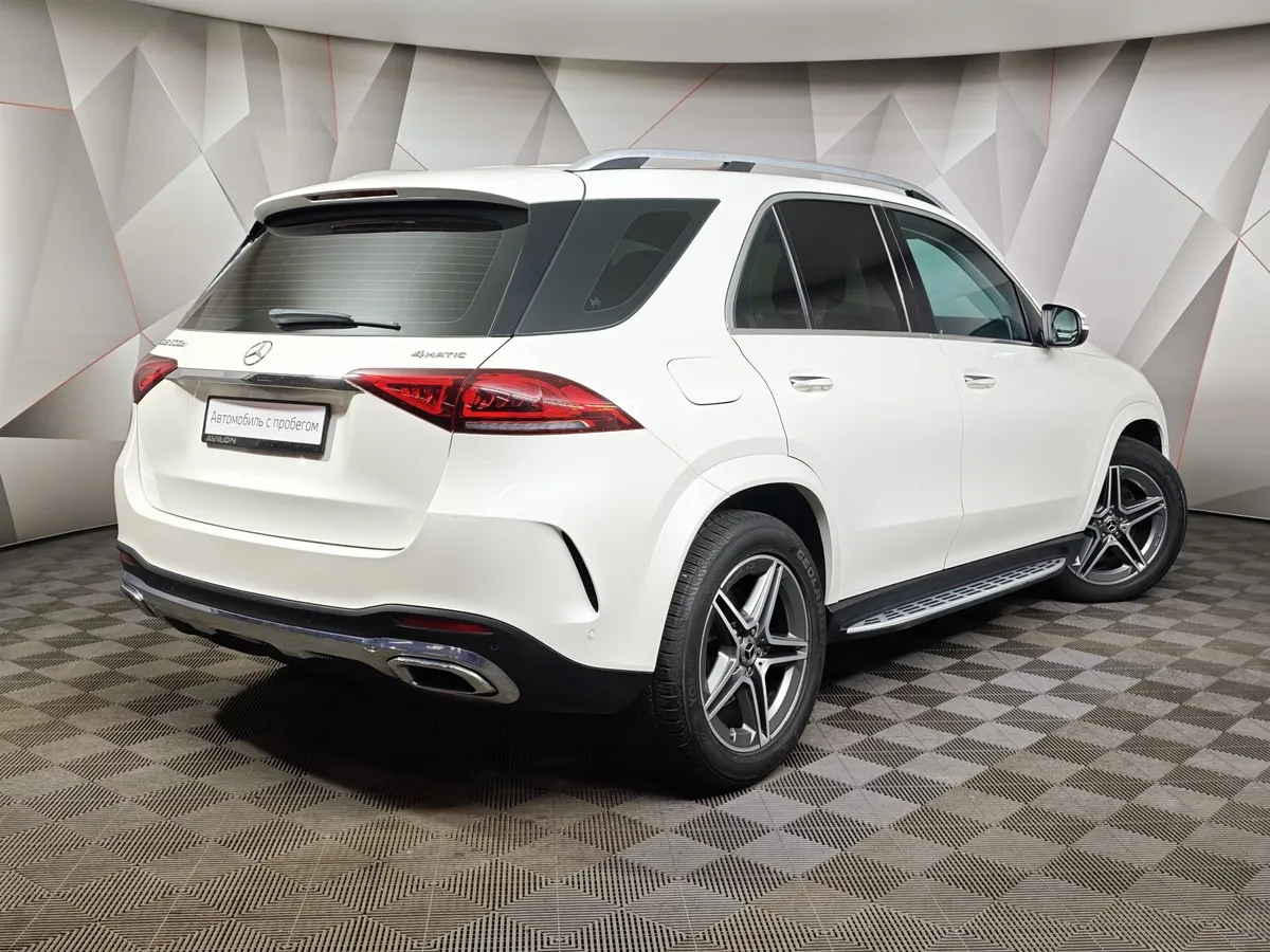 Mercedes-Benz GLE 300 d 4MATIC 9G-TRONIC (245 л.с.) Sport Белый в АВИЛОН. Слайд №2