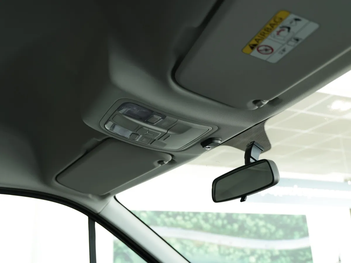 Foton View 2.0D 8AT RWD (159 л.с.) H2 2195 Зеленый в АВИЛОН. Слайд №17
