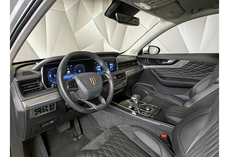 АВИЛОН - Hongqi HS5 2.0 AT 4WD (224 л.с.) Comfort Черный - slide 6