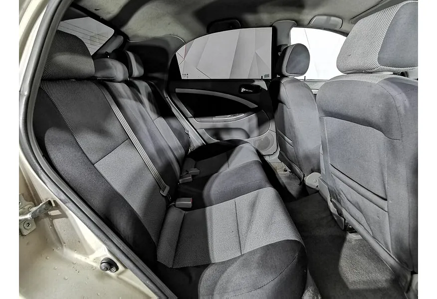 Chevrolet Lacetti 1.6 MT (109 л.с.) Platinum Желтый в АВИЛОН. Слайд №17