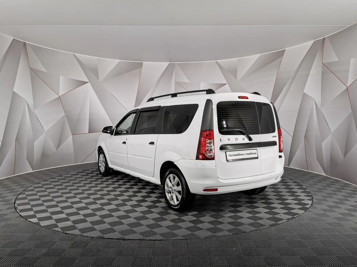 ВАЗ (Lada) Largus 1.6 MT 8 кл (5 мест) (87 л.с.) Белый в АВИЛОН. Слайд №4
